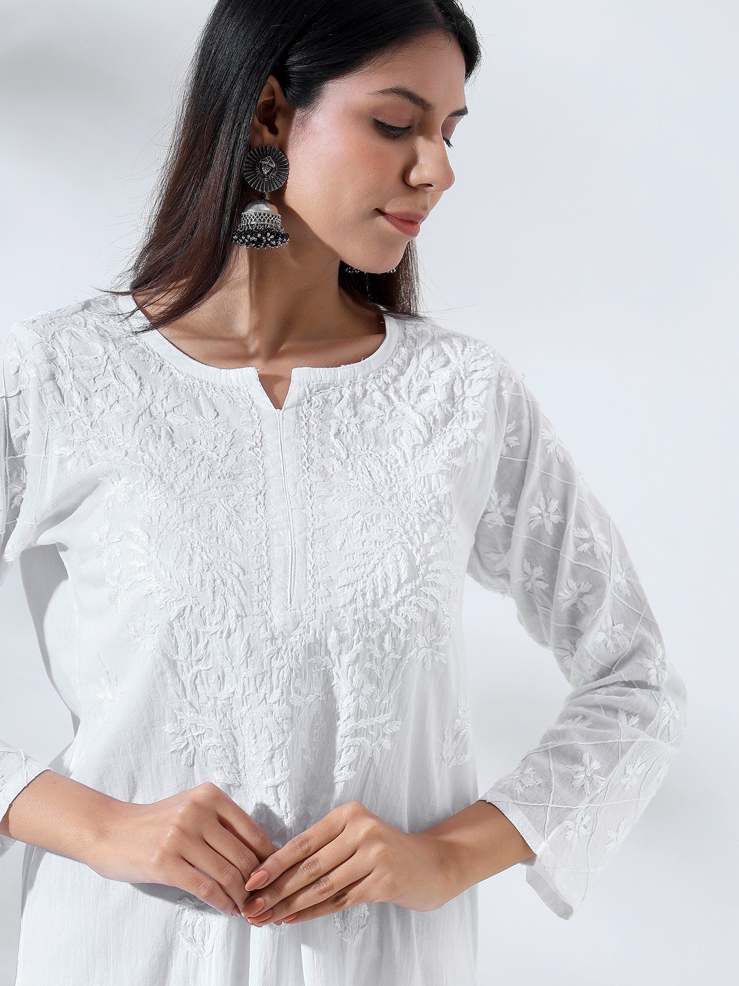 Zeenat: Classic chikankari on pure white cotton
