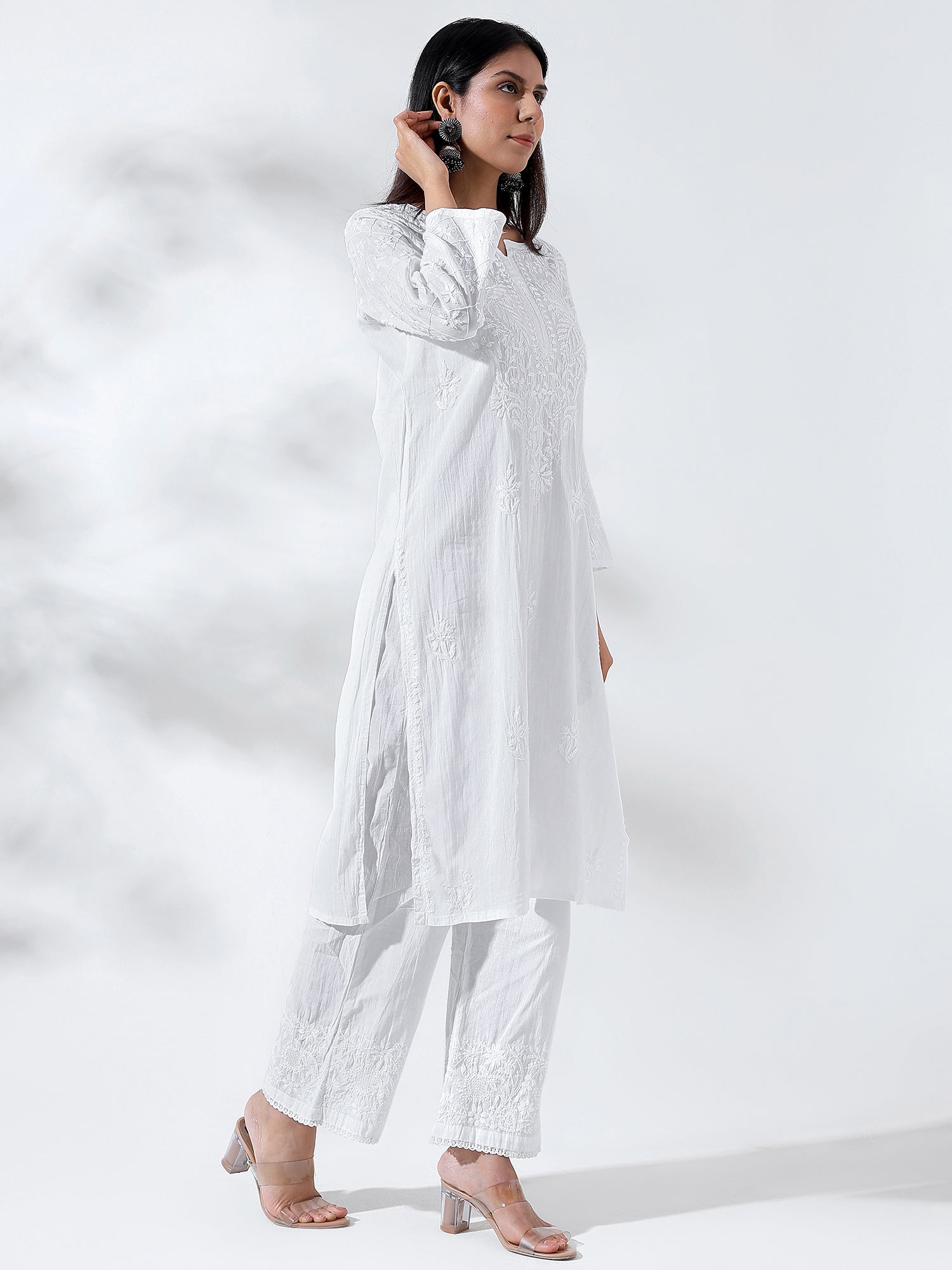 Zeenat: Classic chikankari on pure white cotton