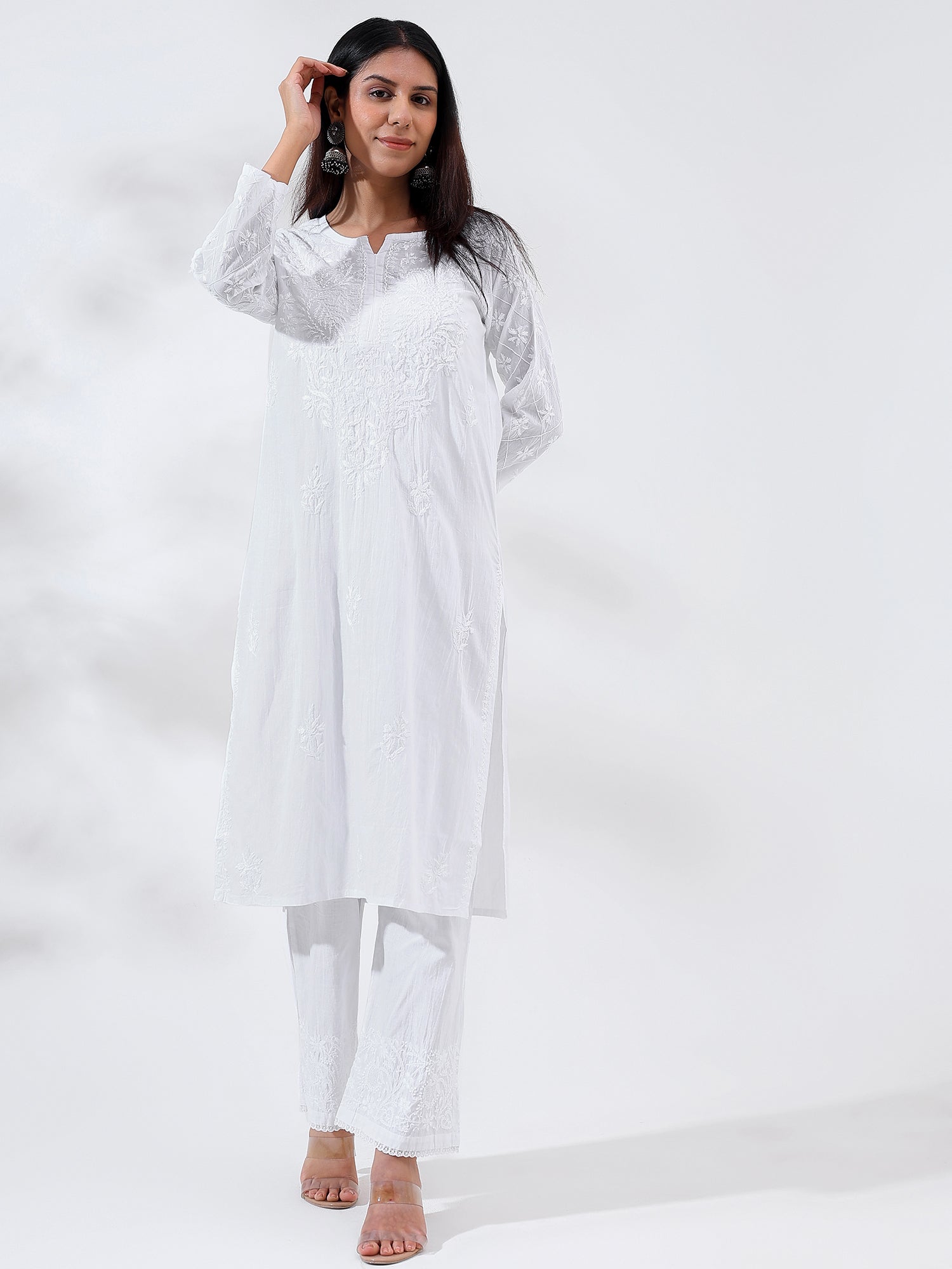 Zeenat: Classic chikankari on pure white cotton