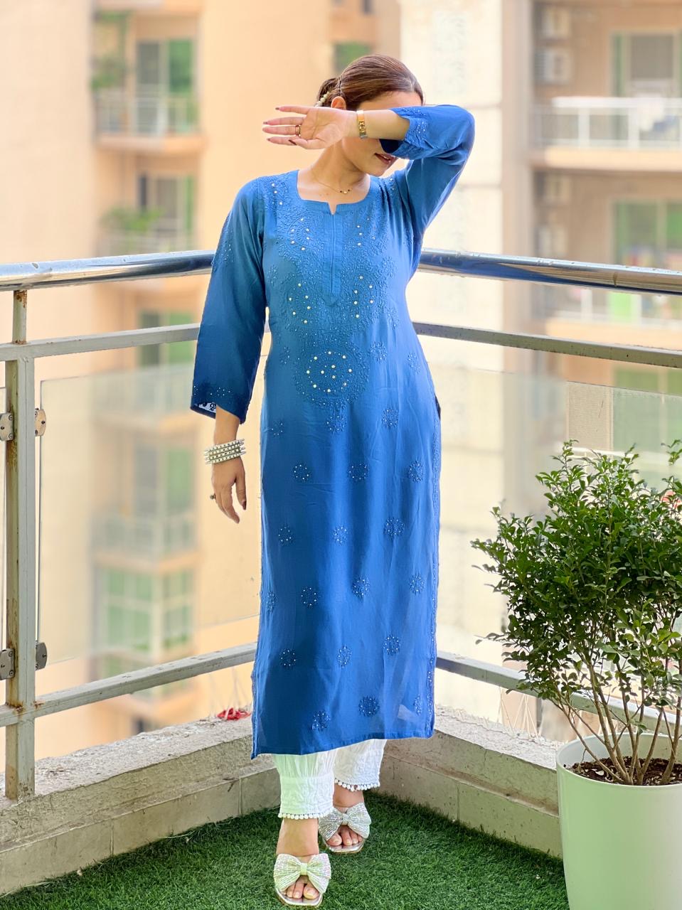Shahana: Muslin Chikankari kurti,crafted with fine Bakhiya embroidery & Mukhesh work